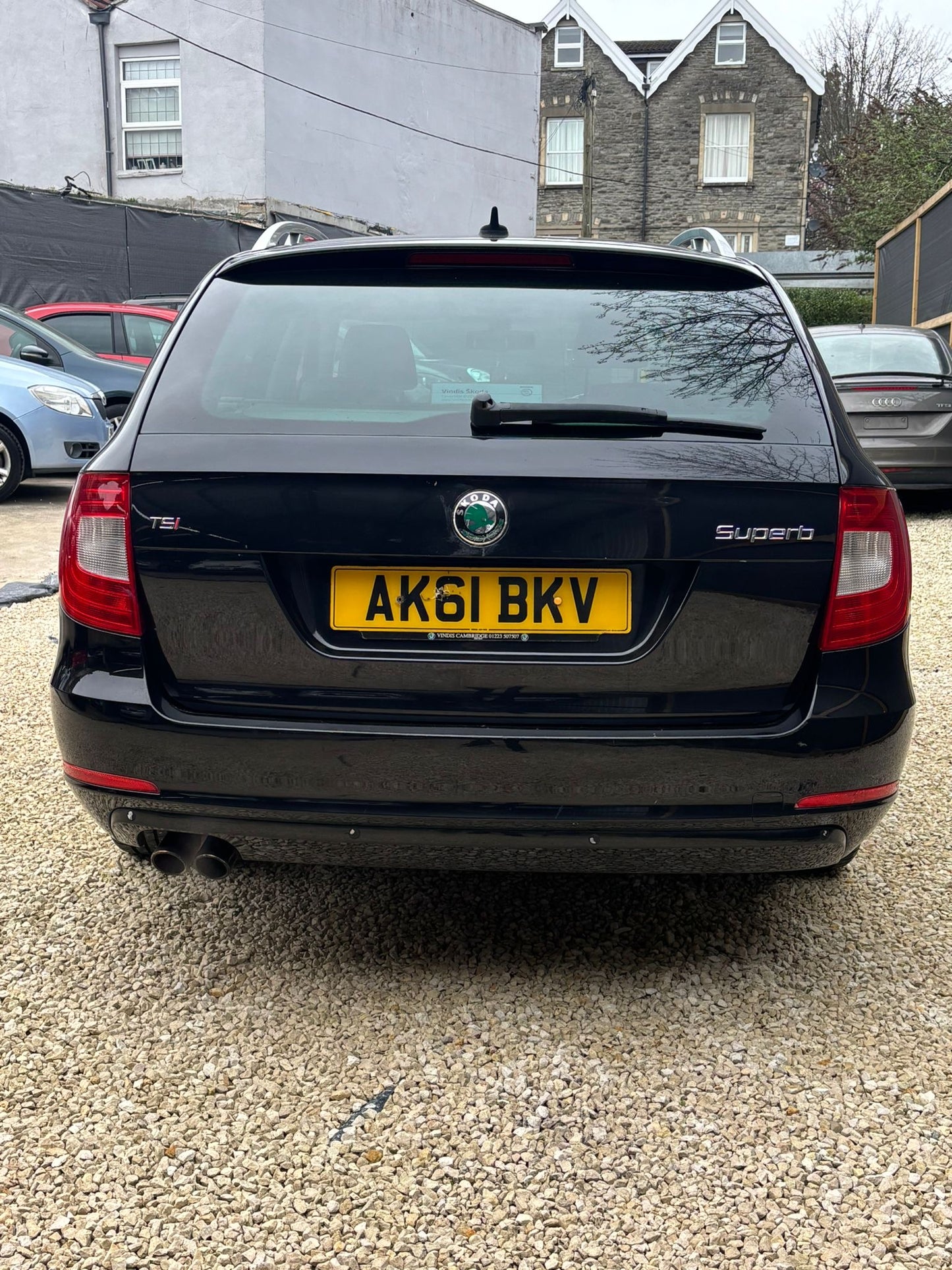 2011 Skoda Superb Elegance 1.8 TSI Elegance Estate 5dr Petrol DSG Euro 5 (160 ps)