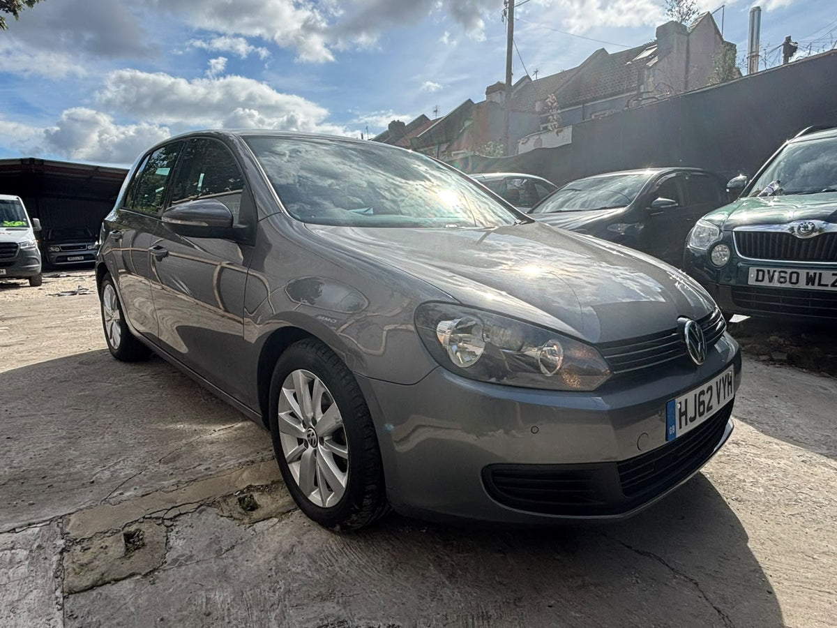 2012 Volkswagen Golf
1.6 TDI Match Euro 5 5dr