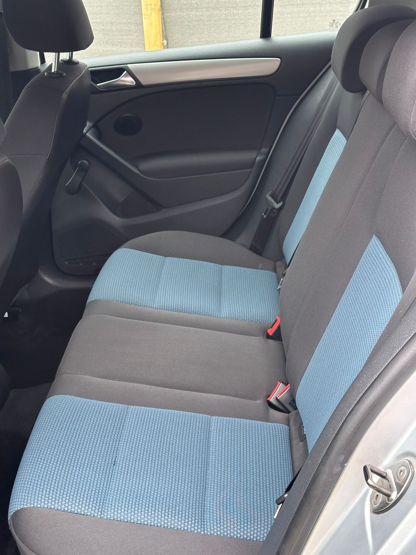 2012 Volkswagen Golf BlueMotion
1.6 TDI BlueMotion Hatchback 5dr Diesel Manual Euro 5 (s/s) (105 ps)