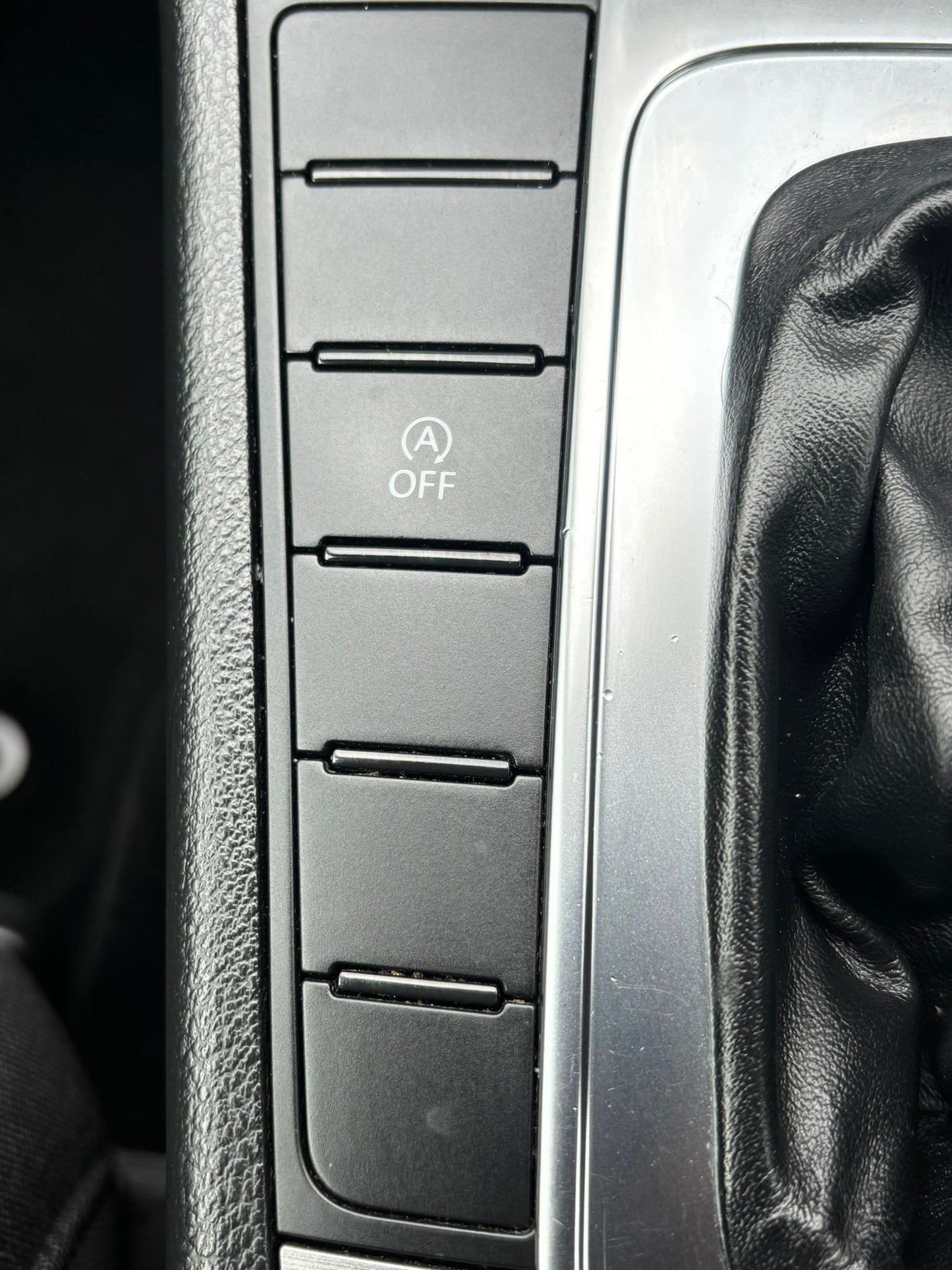 2012 Volkswagen Passat SE 2.0 TDI BlueMotion Tech SE Saloon 4dr Diesel DSG Euro 5 (s/s) (140 ps)