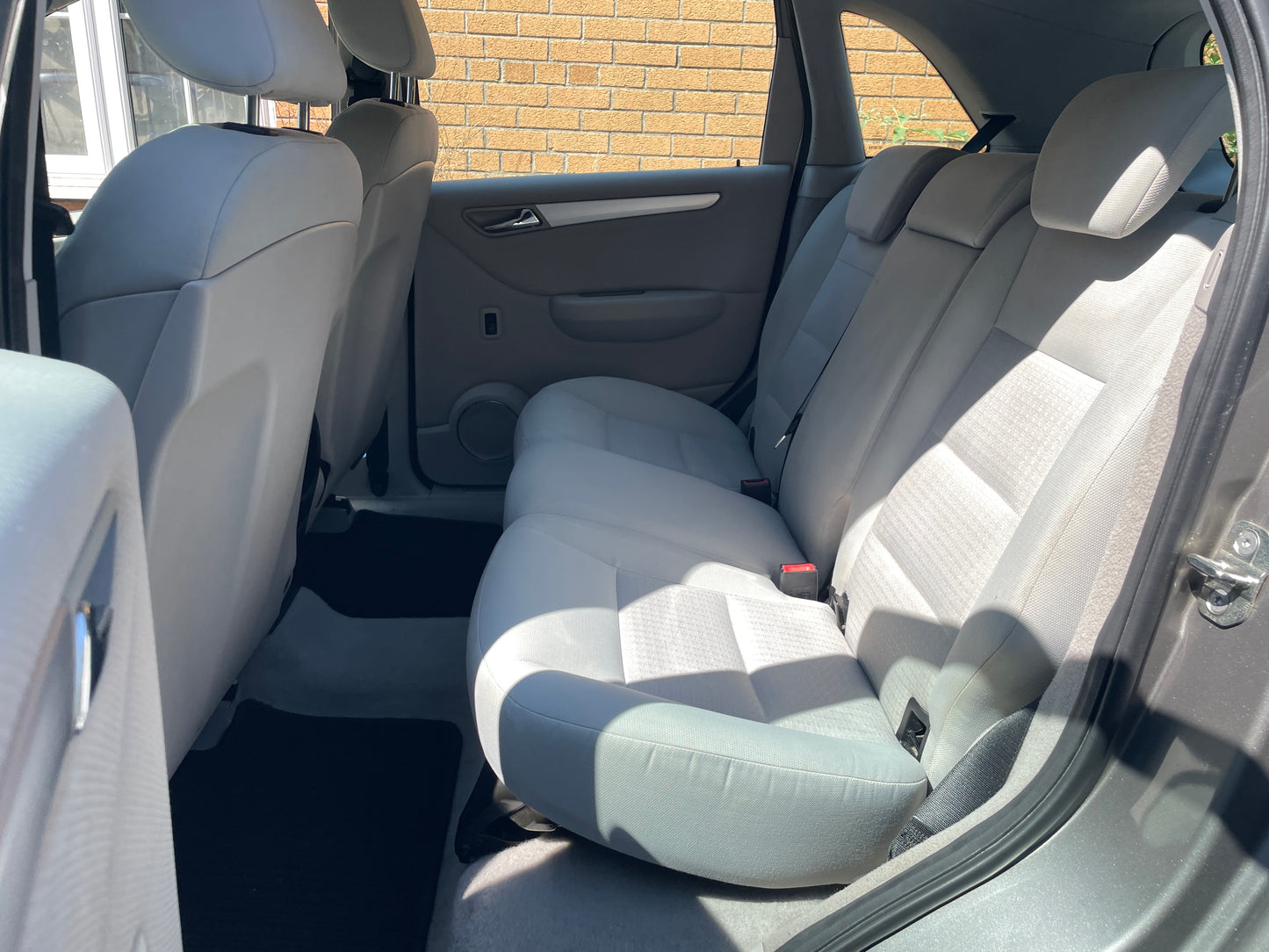 2008 Mercedes-Benz B Class SE 1.5 B150 SE MPV 5dr Petrol Autotronic (166 g/km, 95 bhp)