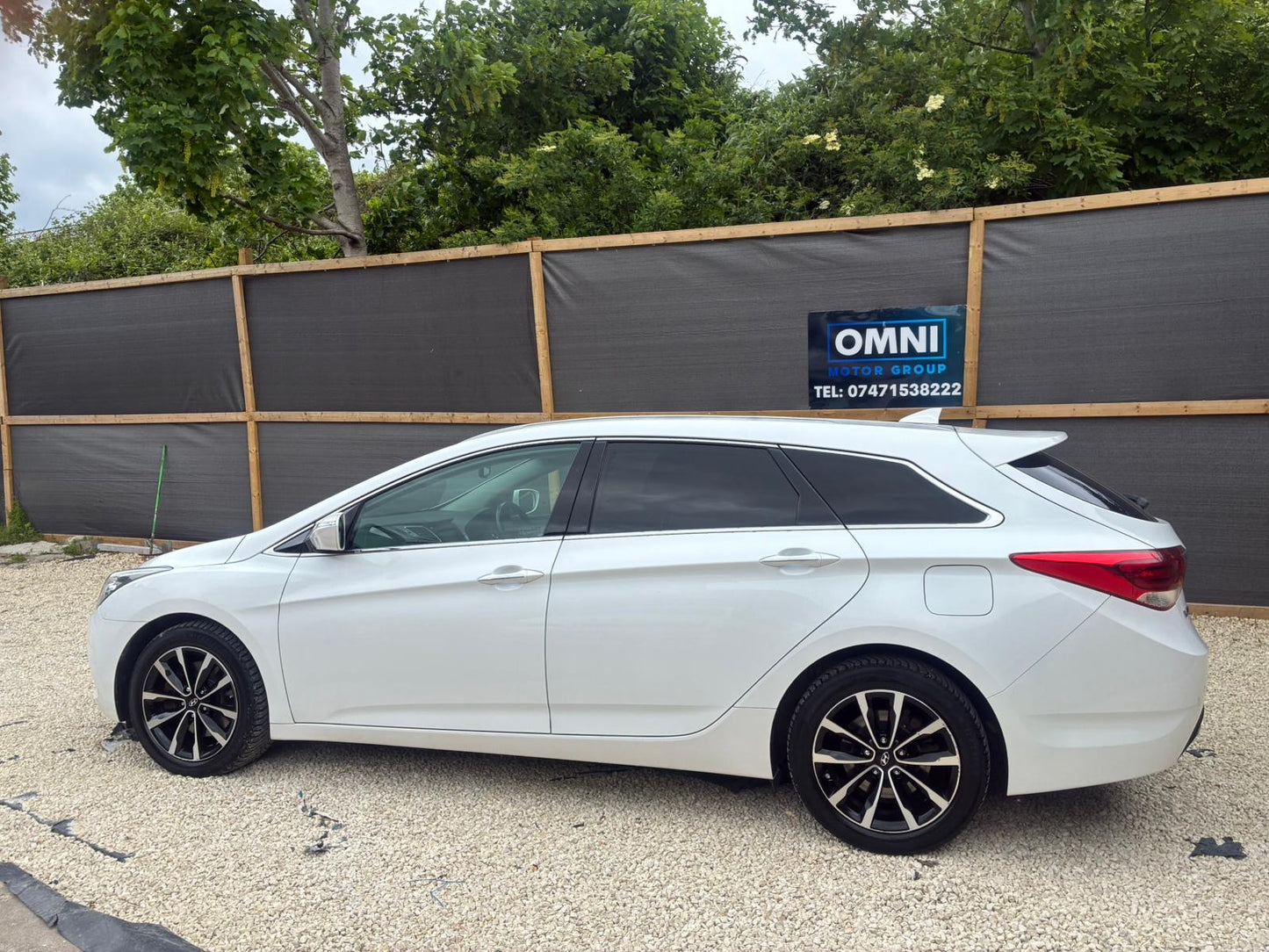 2017 Hyundai i40 SE Nav 1.7 CRDi Blue Drive SE Nav Tourer 5dr Diesel DCT Euro 6 (s/s) (141 ps)