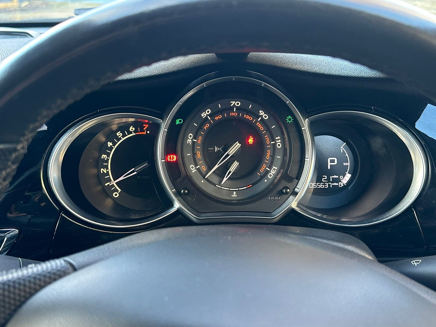 2016 DS AUTOMOBILES DS 3 Prestige 1.2 PureTech Prestige Hatchback 3dr Petrol EAT6 Euro 6 (s/s) (110 ps)