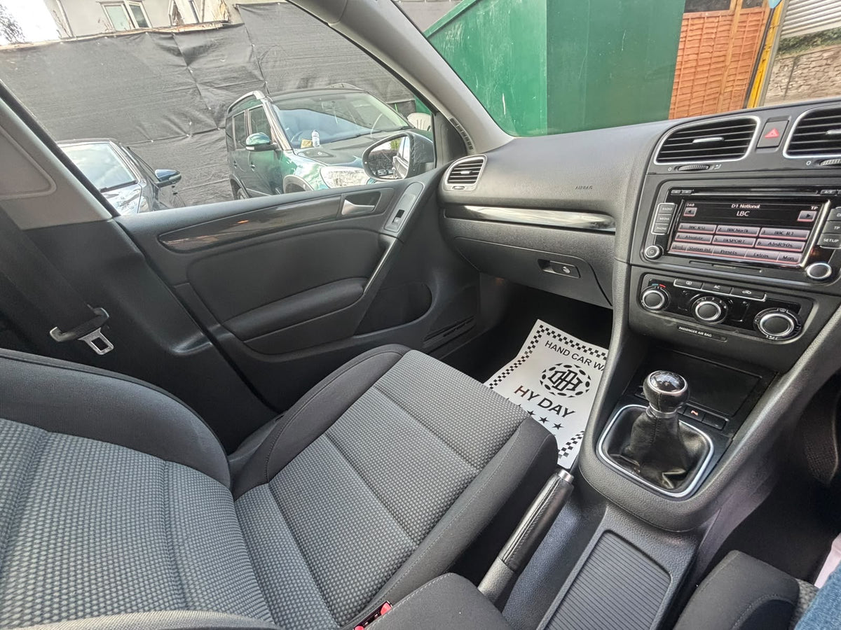 2012 Volkswagen Golf
1.6 TDI Match Euro 5 5dr