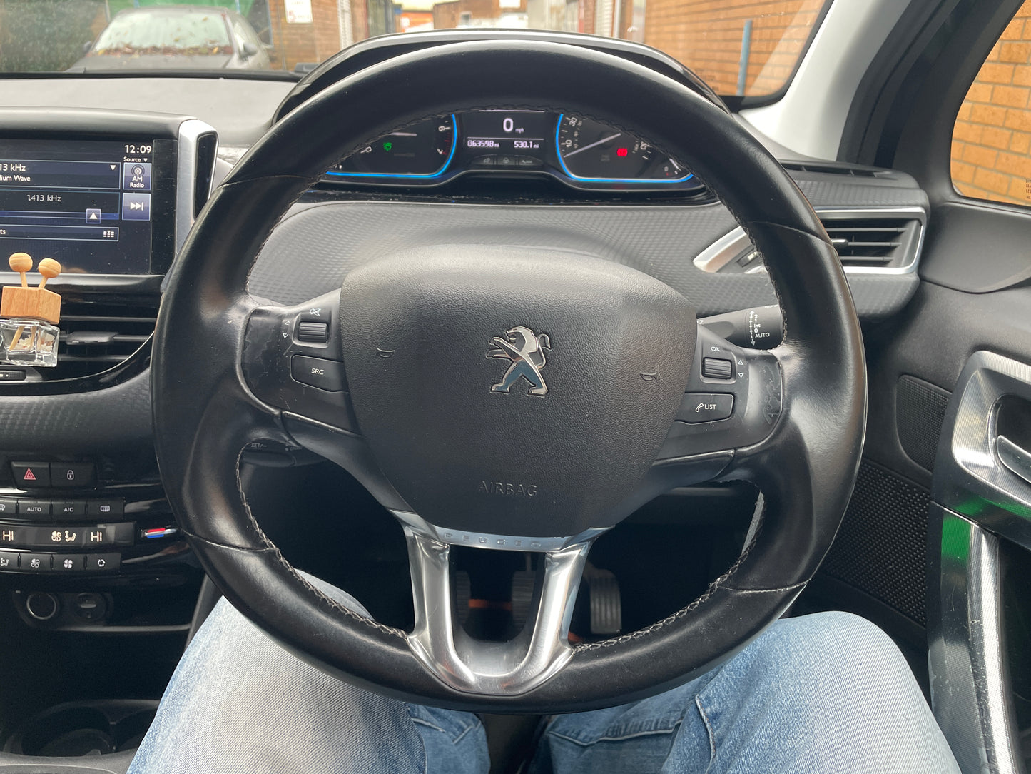 2016 Peugeot 2008 Allure 1.2 PureTech Allure SUV 5dr Petrol Manual Euro 6 (82 ps)