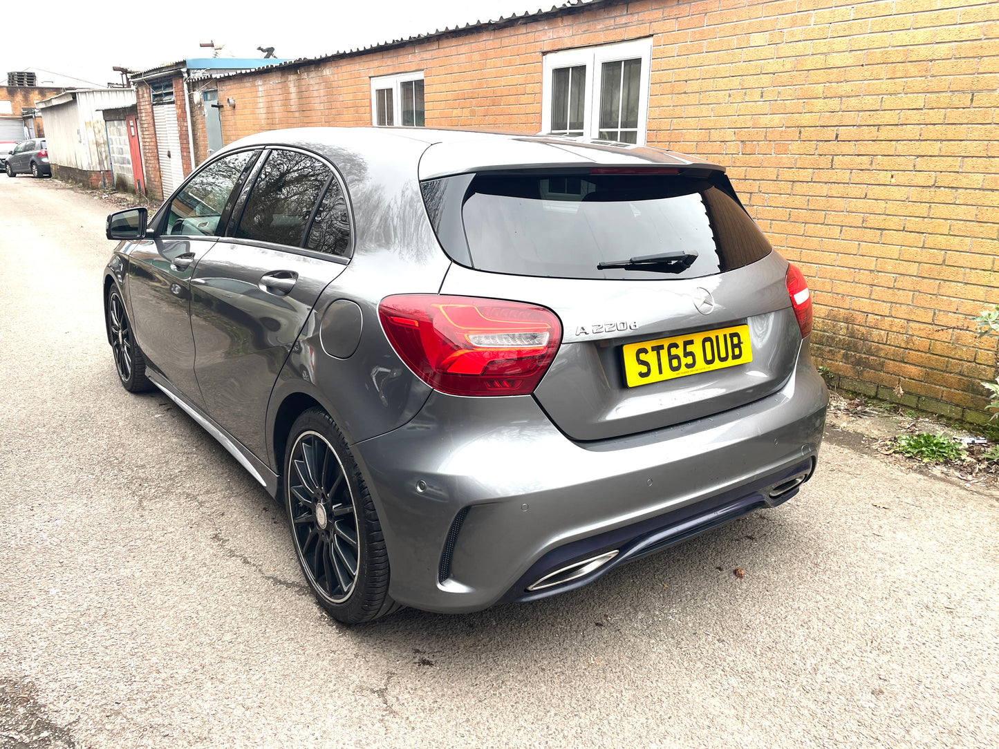 2016 Mercedes-Benz A Class AMG Line 2.1 A220d AMG Line (Premium) Hatchback 5dr Diesel 7G-DCT Euro 6 (s/s) (177 ps)