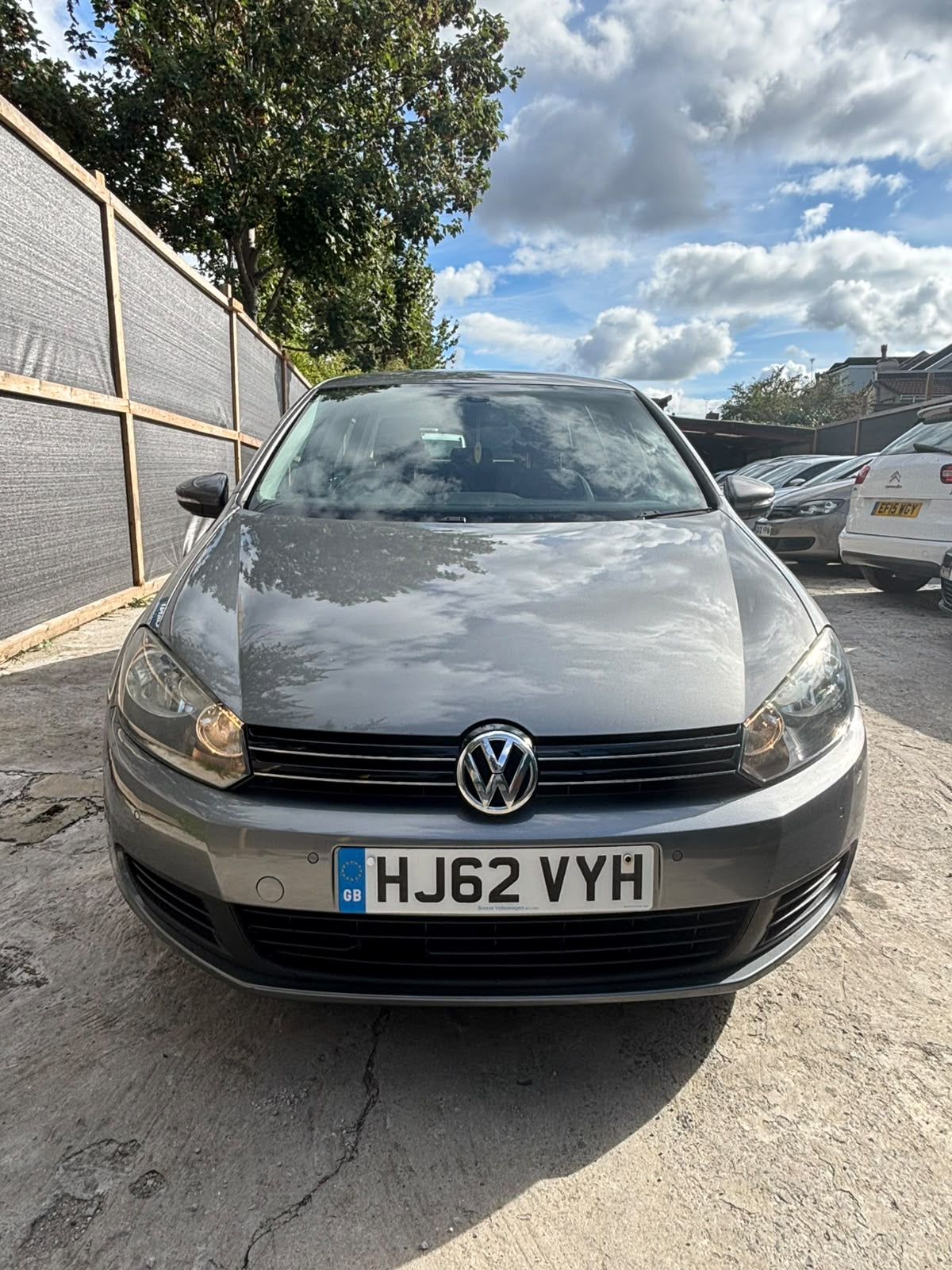 2012 Volkswagen Golf
1.6 TDI Match Euro 5 5dr