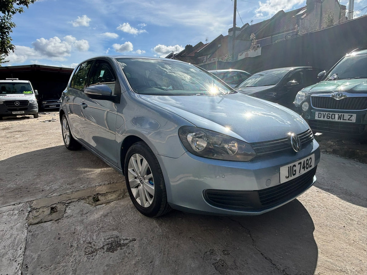 2011 Volkswagen Golf
1.6 TDI Match DSG Euro 5 5dr
