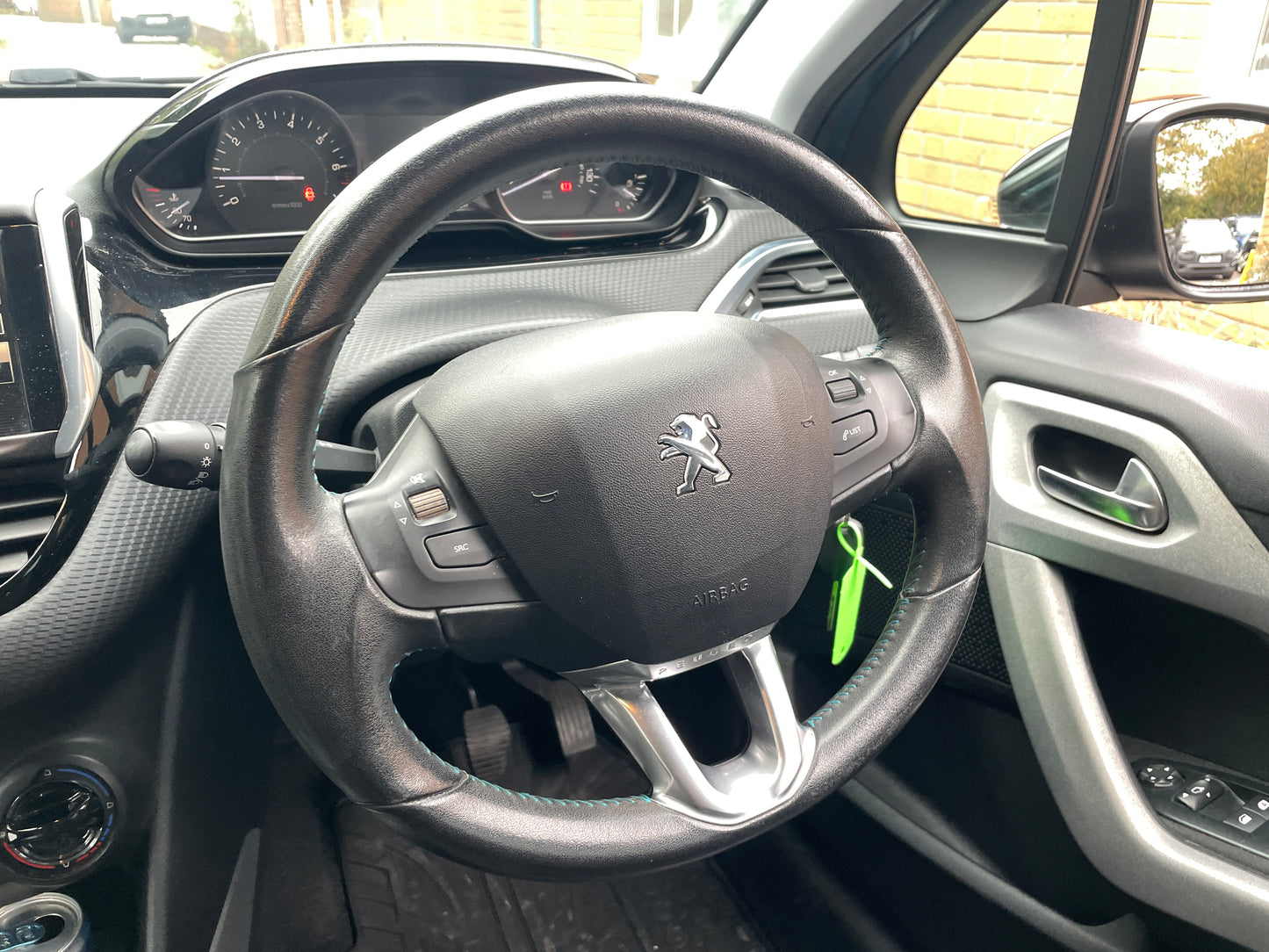 2015 Peugeot 2008 Urban Cross 1.2 PureTech Urban Cross SUV 5dr Petrol Manual Euro 6 (s/s) (110 ps)