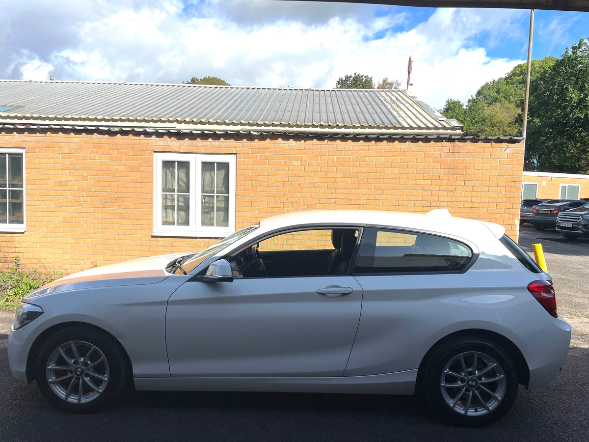 2014 BMW 1 Series SE 1.6 116i SE Hatchback 3dr Petrol Auto Euro 6 (s/s) (136 ps)