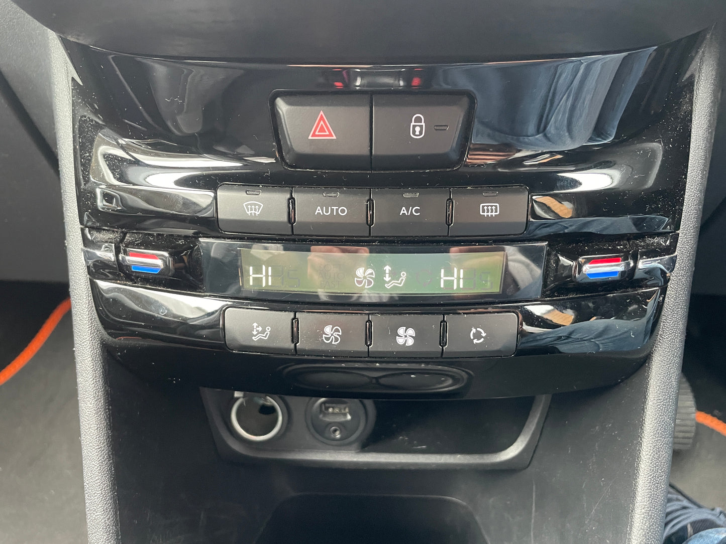 2016 Peugeot 2008 Allure 1.2 PureTech Allure SUV 5dr Petrol Manual Euro 6 (82 ps)