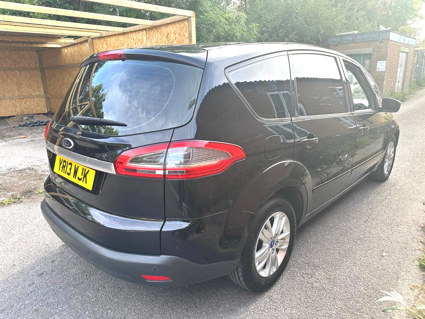 2013 Ford S-Max Zetec 2.0 TDCi Zetec MPV 5dr Diesel Powershift Euro 5 (140 ps) AUTOMATIC