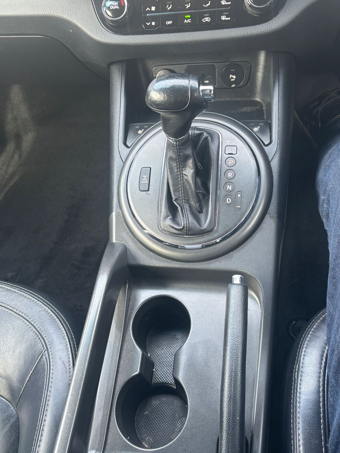 2010 Kia Sportage First Edition 2.0 CRDi First Edition SUV 5dr Diesel Auto AWD Euro 5 (134 bhp)