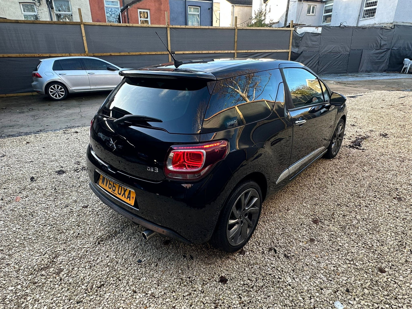 2016 DS AUTOMOBILES DS 3 Prestige 1.2 PureTech Prestige Hatchback 3dr Petrol EAT6 Euro 6 (s/s) (110 ps)