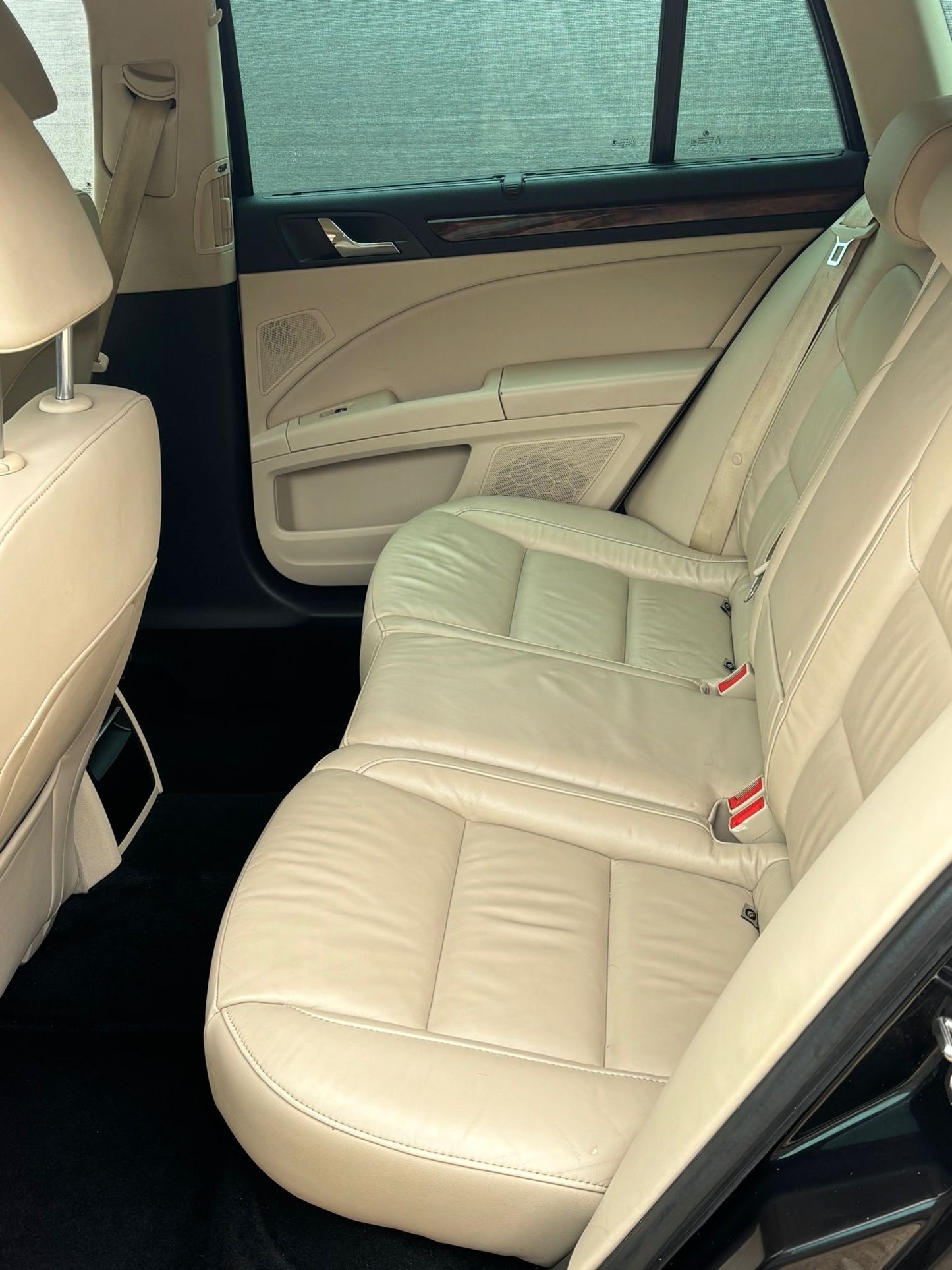 2011 Skoda Superb Elegance 1.8 TSI Elegance Estate 5dr Petrol DSG Euro 5 (160 ps)