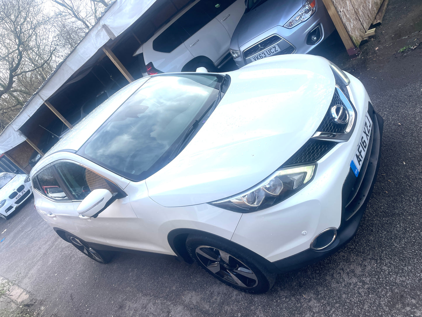 2016 Nissan Qashqai N-Connecta
1.6 DIG-T N-Connecta SUV 5dr Petrol Manual 2WD Euro 6 (s/s) (163 ps)