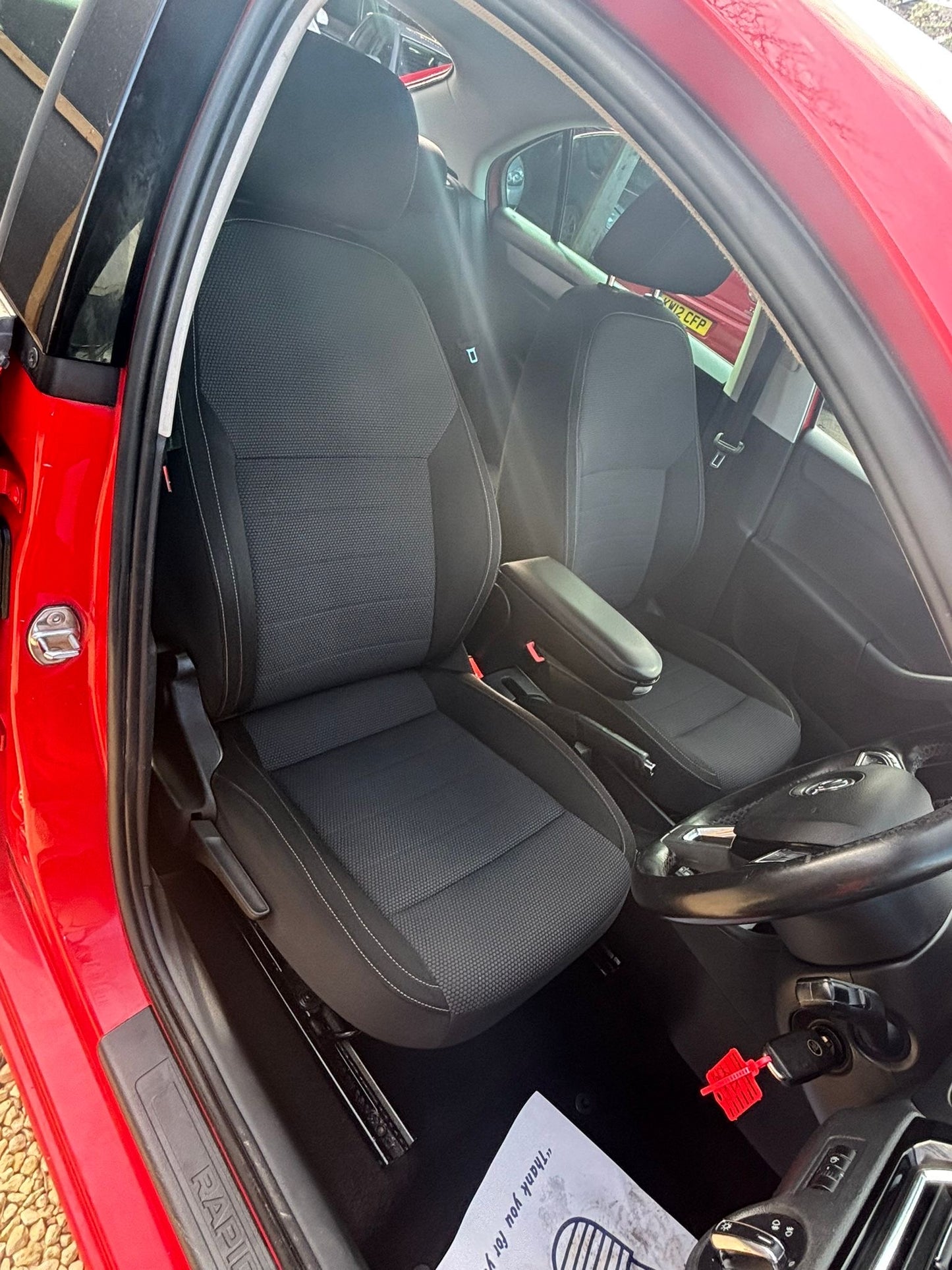 2014 Skoda Rapid Elegance 1.6 TDI Elegance Hatchback 5dr Diesel DSG Euro 5 (90 ps)