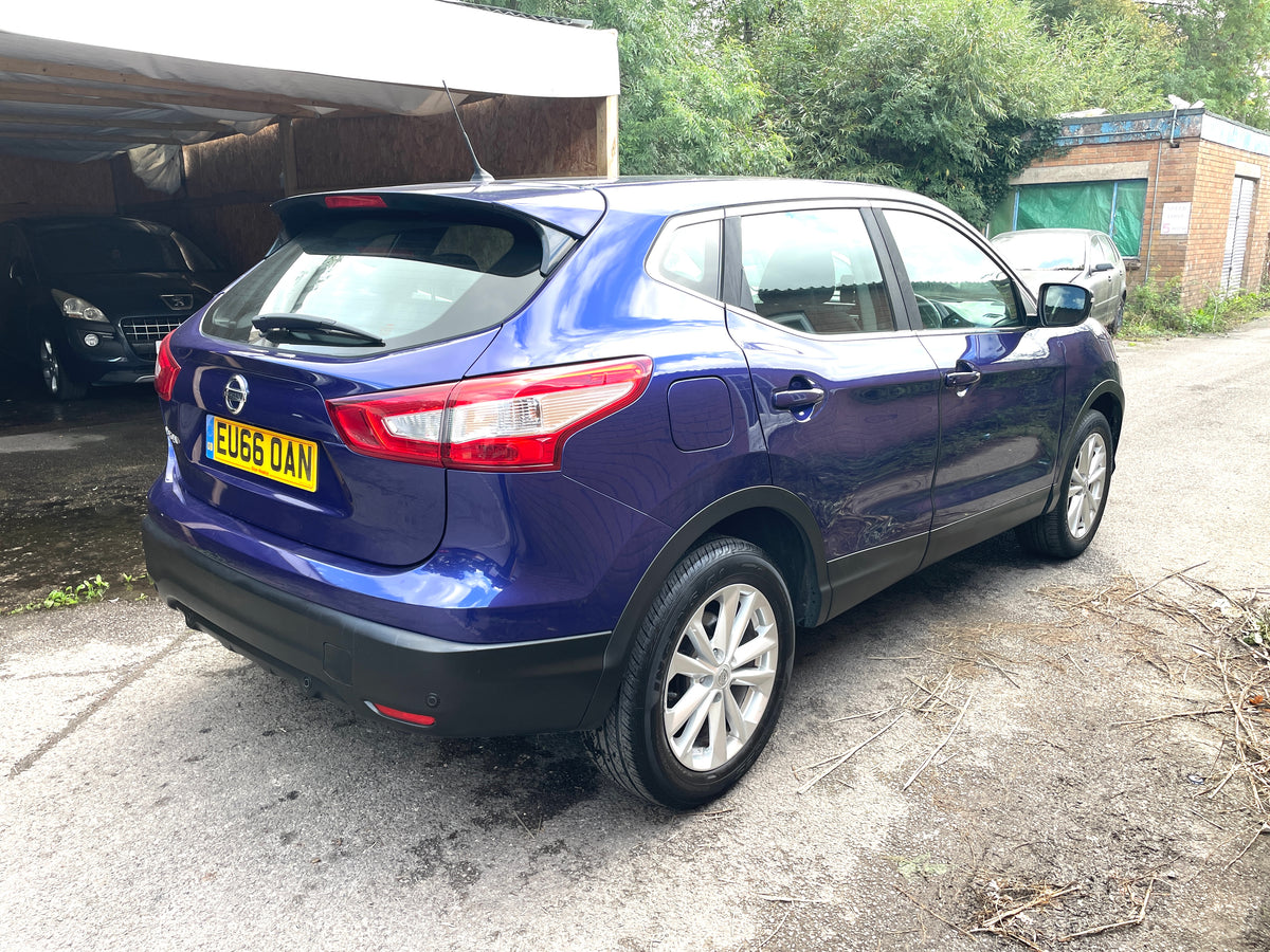 2016 Nissan Qashqai Acenta 1.2 DIG-T Acenta SUV 5dr Petrol XTRON 2WD Euro 6 (s/s) (115 ps)