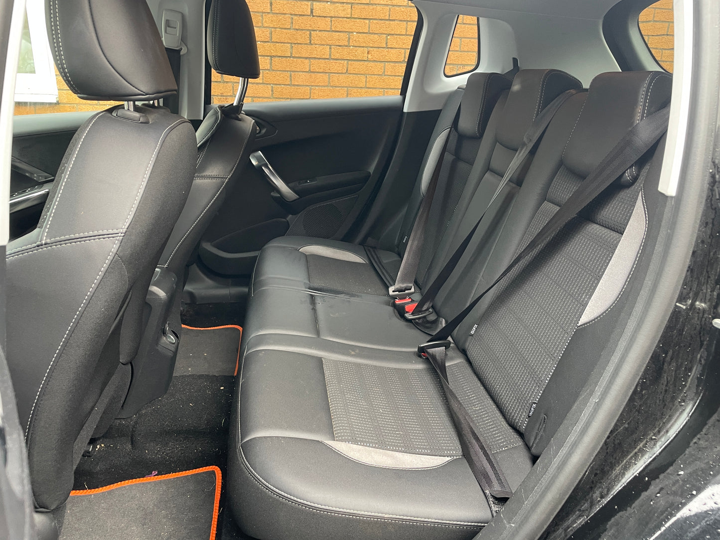 2016 Peugeot 2008 Allure 1.2 PureTech Allure SUV 5dr Petrol Manual Euro 6 (82 ps)