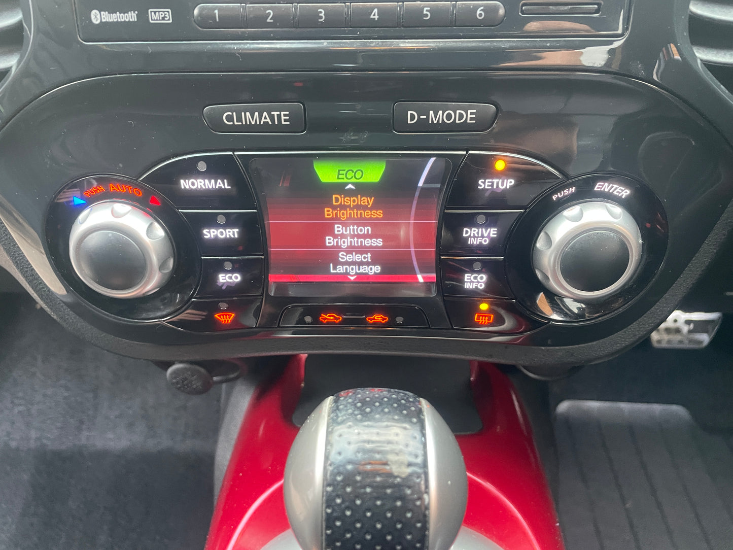 2011 Nissan Juke Tekna 1.6 DIG-T Tekna SUV 5dr Petrol CVT 4WD Euro 5 (190 ps)