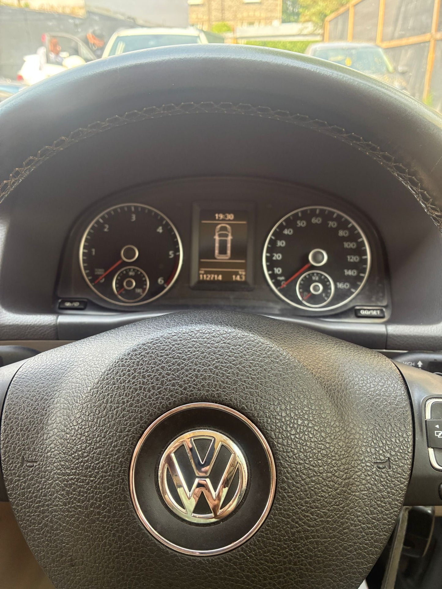 2013 Volkswagen Touran SE 1.6 TDI BlueMotion Tech SE MPV 5dr Diesel DSG Euro 5 (s/s) (105 ps)