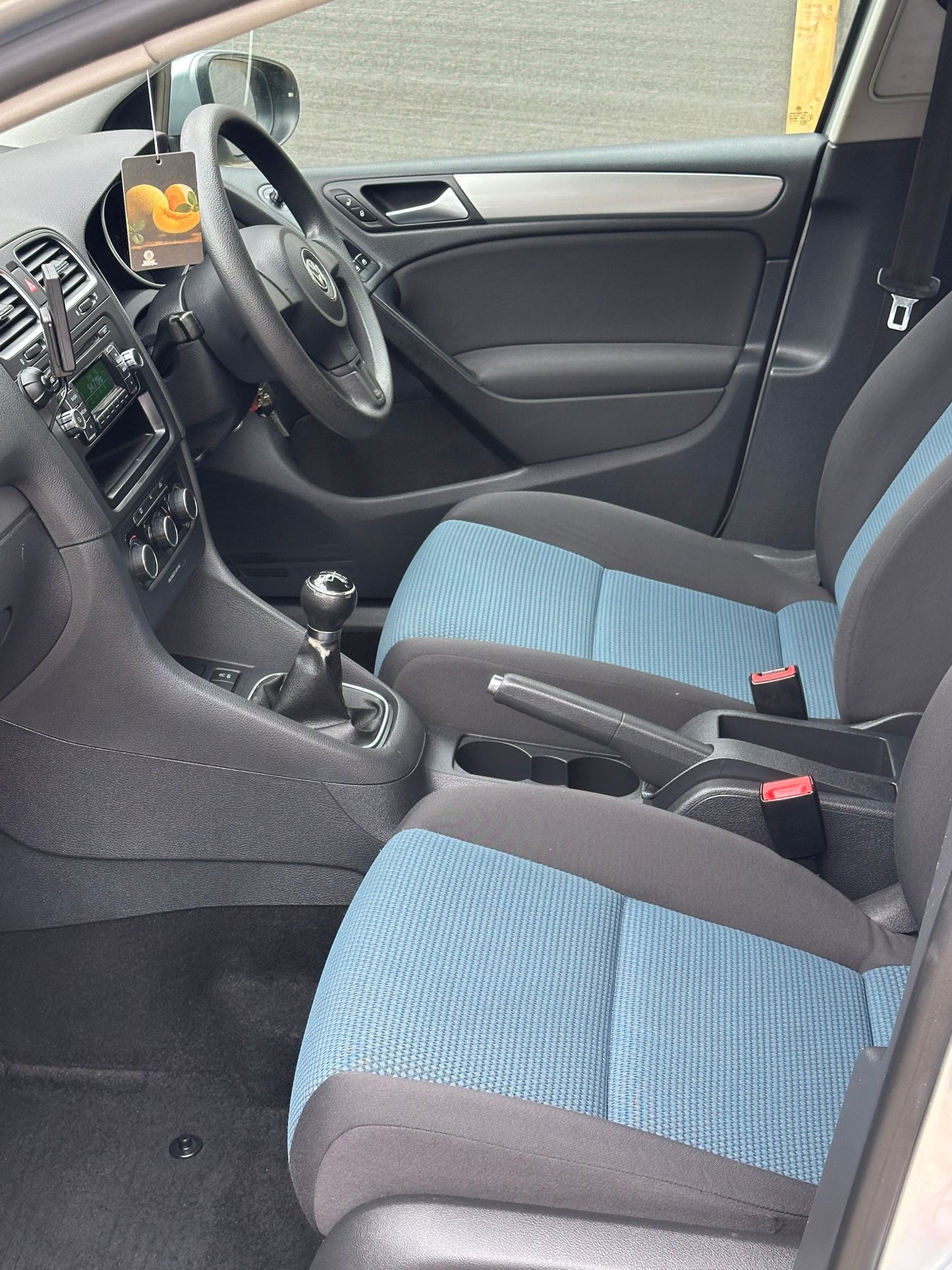 2012 Volkswagen Golf BlueMotion
1.6 TDI BlueMotion Hatchback 5dr Diesel Manual Euro 5 (s/s) (105 ps)