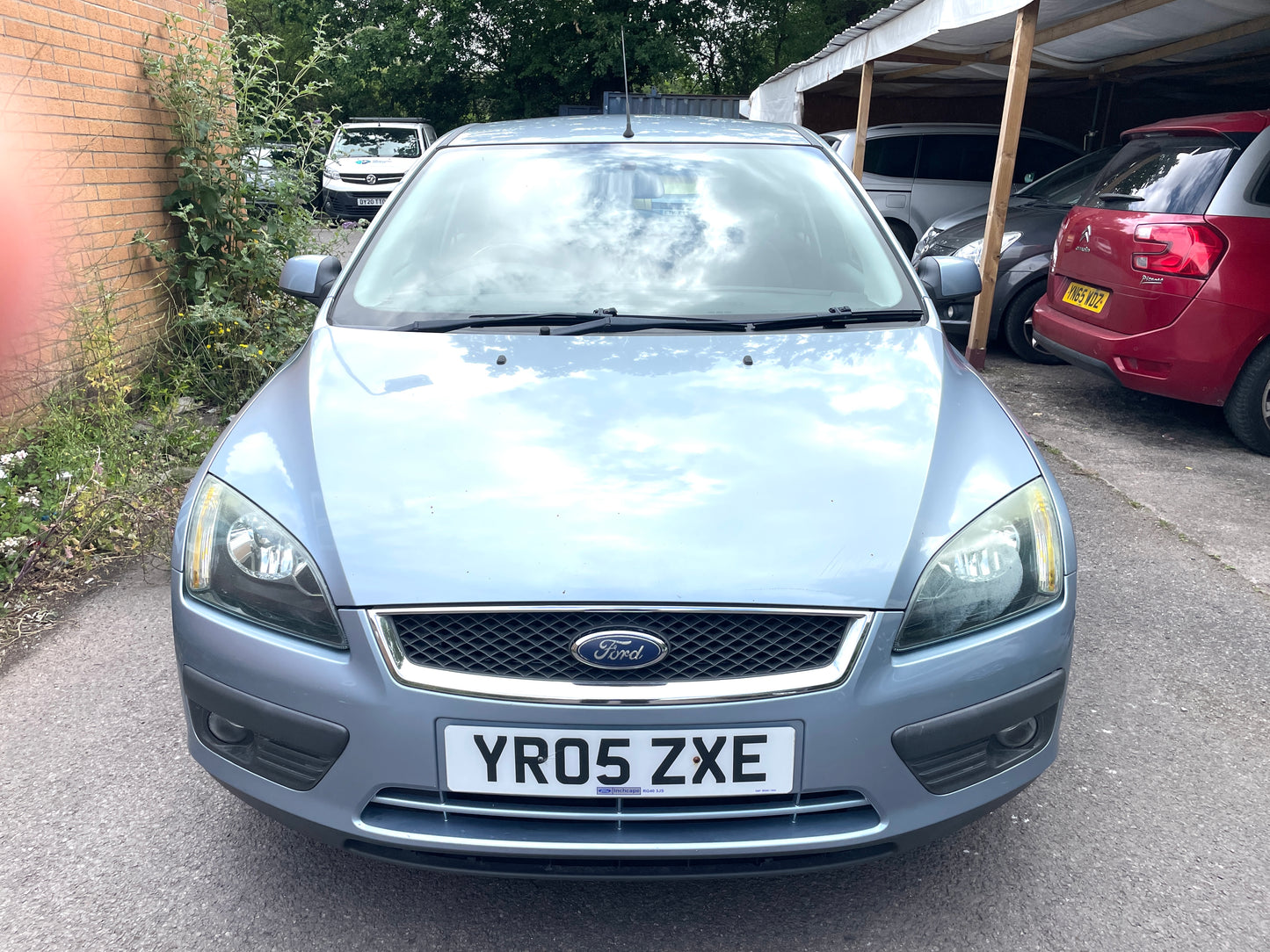 2005 Ford Focus Zetec Climate 1.6 Zetec Climate Hatchback 5dr Petrol Automatic (184 g/km, 99 bhp)