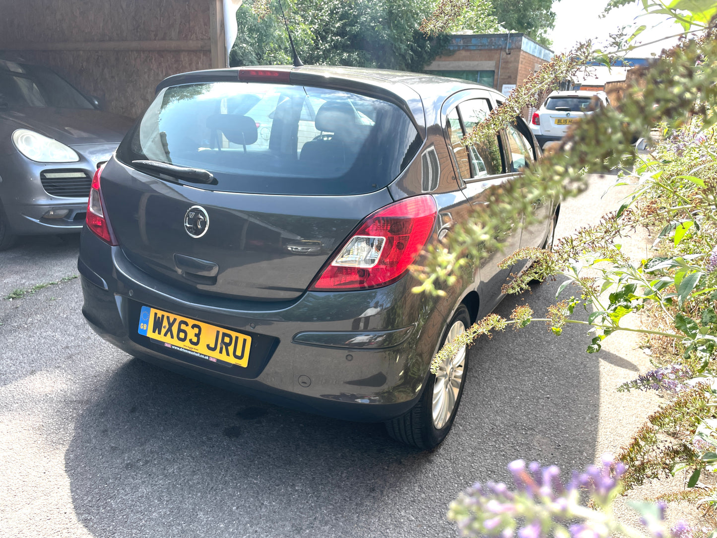 2013 Vauxhall Corsa
1.4 16V SE Auto Euro 5 5dr