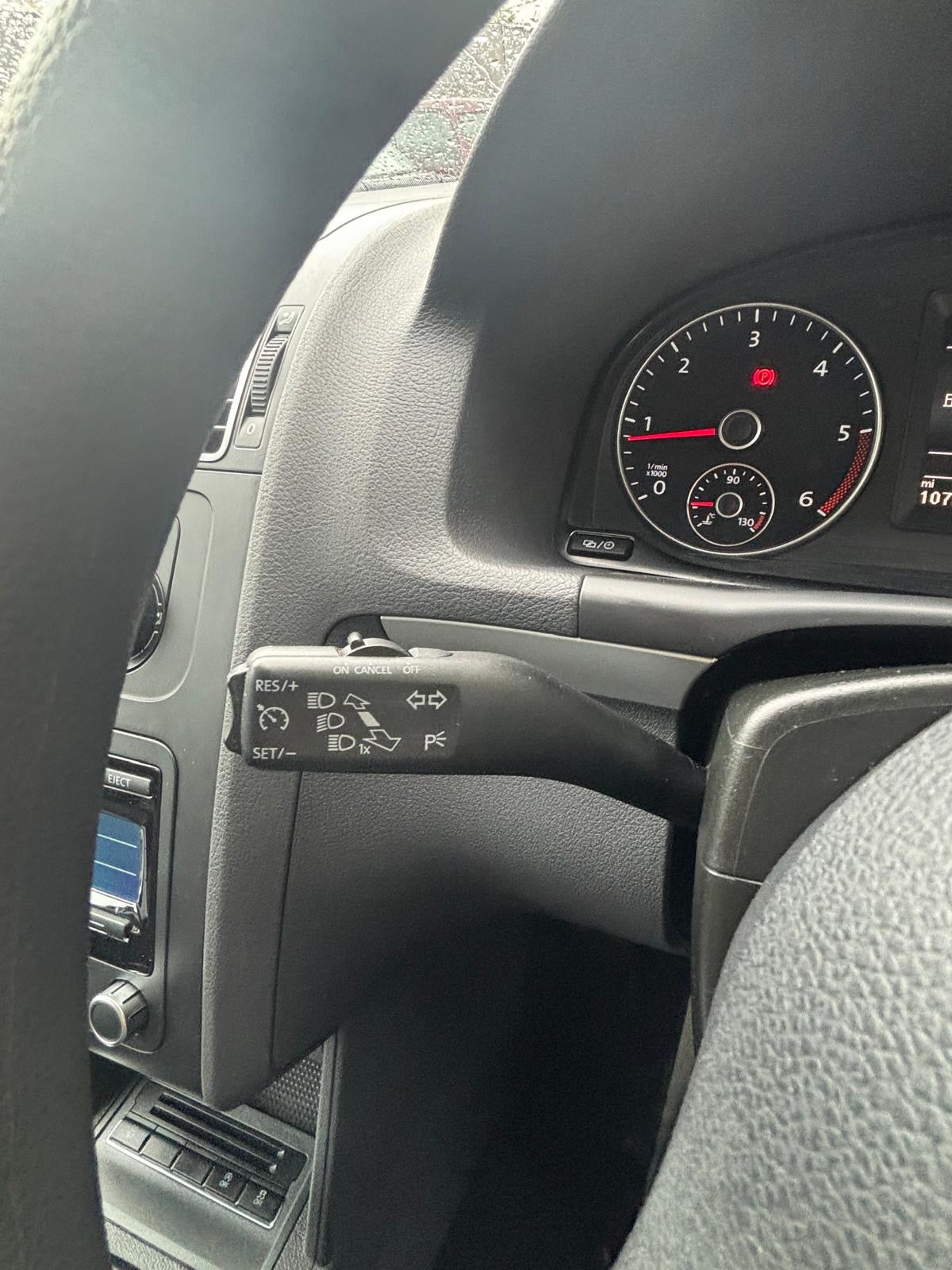 2014 Volkswagen Touran S 1.6 TDI BlueMotion Tech S MPV 5dr Diesel DSG Euro 5 (s/s) (105 ps)
