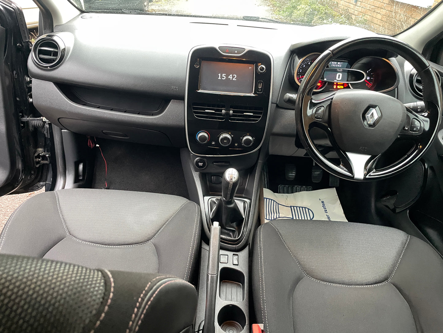 2016 Renault Clio Dynamique Nav 1.5 dCi Dynamique Nav Hatchback 5dr Diesel Manual Euro 6 (s/s) (90 ps)