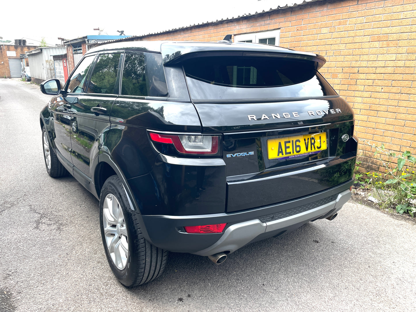 2016 Land Rover Range Rover Evoque SE Tech 
2.0 eD4 SE Tech SUV 5dr Diesel Manual FWD Euro 6 (s/s) (150 ps)