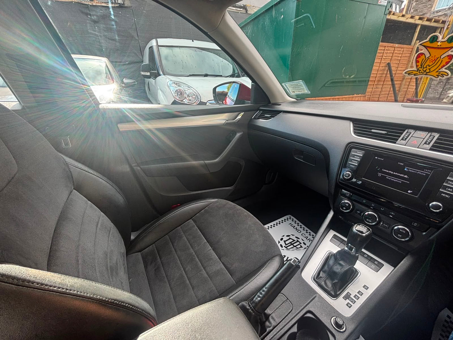 2014 Skoda Octavia
1.6 TDI Elegance DSG Euro 5 (S/s) 5dr