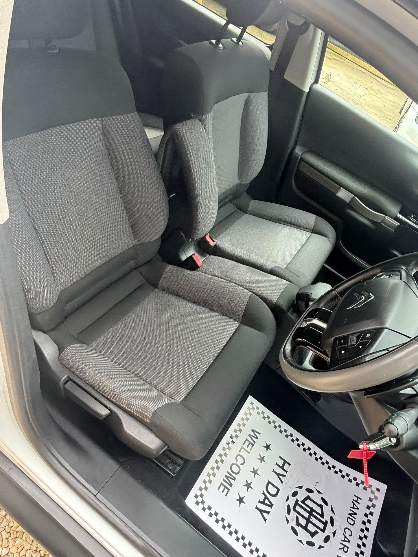 2016 Citroen C4 Cactus Flair 1.6 BlueHDi Flair Hatchback 5dr Diesel ETG6 Euro 6 (s/s) (100 ps)