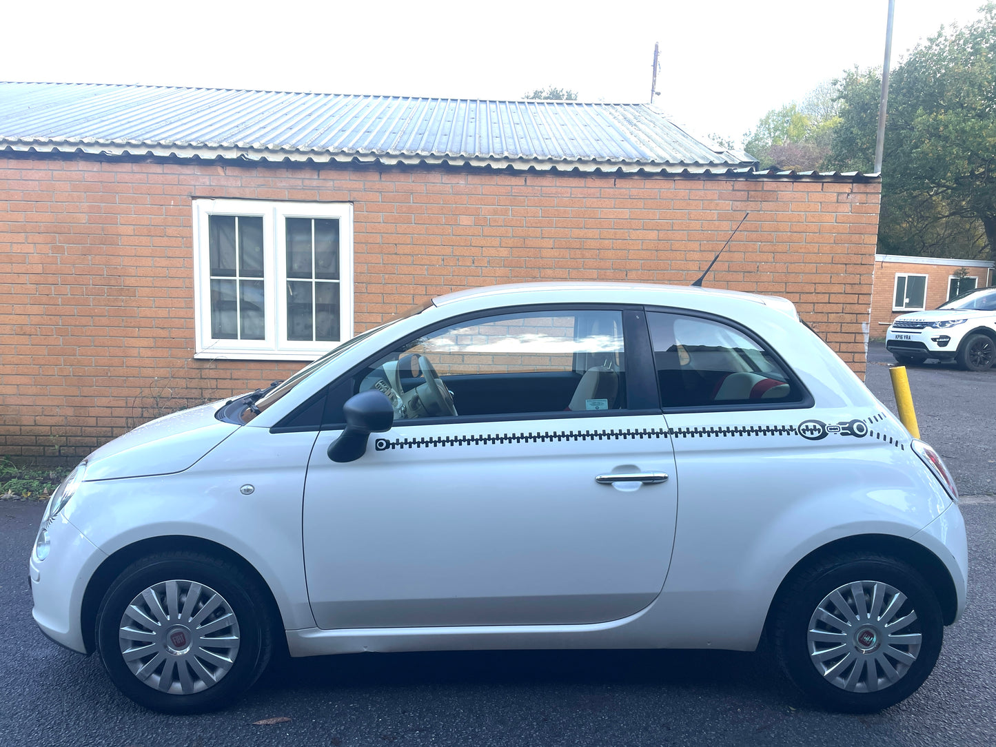 2011 Fiat 500 Pop 1.2 Pop Hatchback 3dr Petrol Manual Euro 5 (s/s) (69 bhp)
