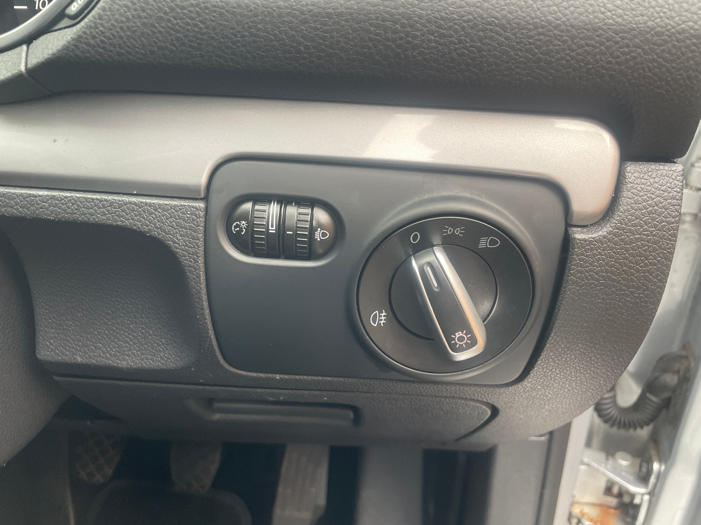 2012 Volkswagen Golf BlueMotion 1.6 TDI BlueMotion Hatchback 5dr Diesel Manual Euro 5 (s/s) (105 ps)