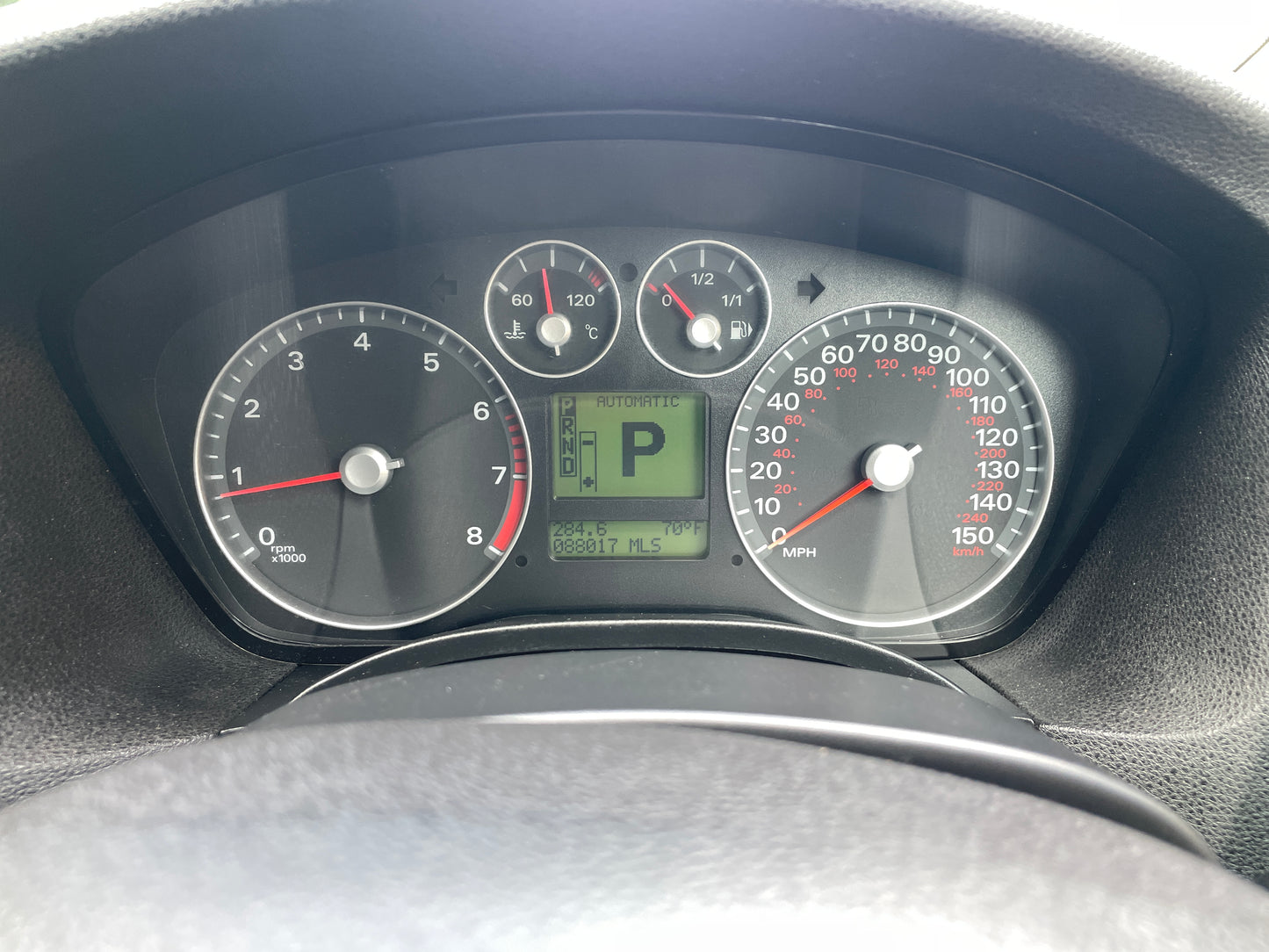 2005 Ford Focus Zetec Climate 1.6 Zetec Climate Hatchback 5dr Petrol Automatic (184 g/km, 99 bhp)