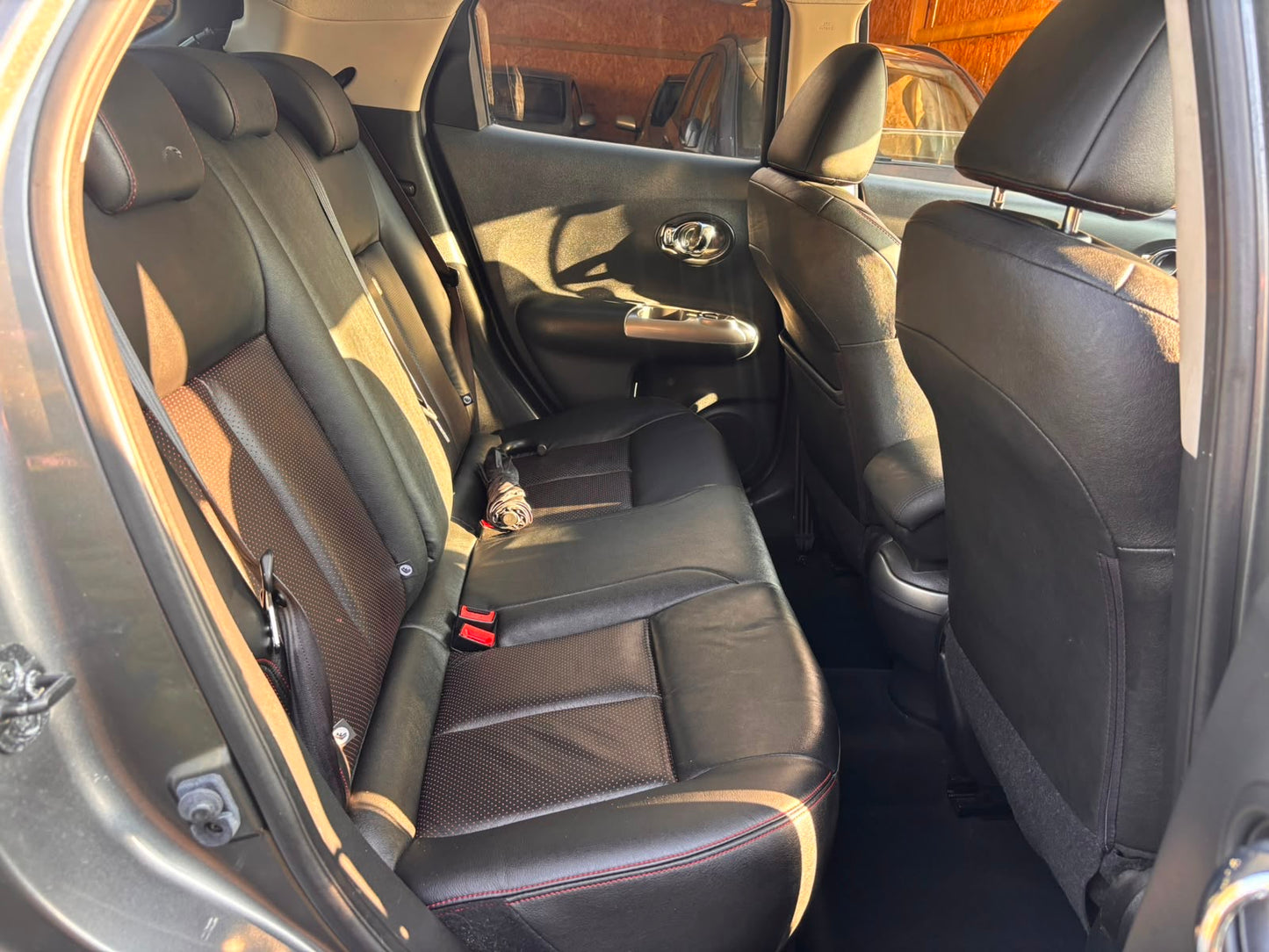 2014 Nissan Juke Tekna 1.6 DIG-T Tekna SUV 5dr Petrol CVT 4WD Euro 5 (190 ps)