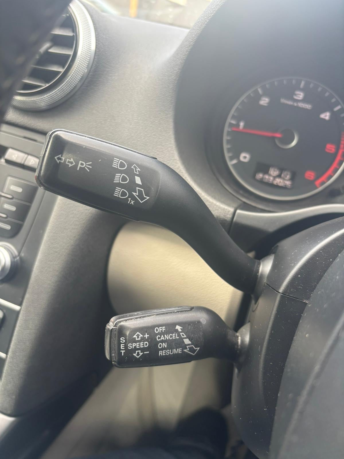 2011 Audi A3 Sport 2.0 TDI Sport Hatchback 3dr Diesel S Tronic Euro 5 (s/s) (170 ps)