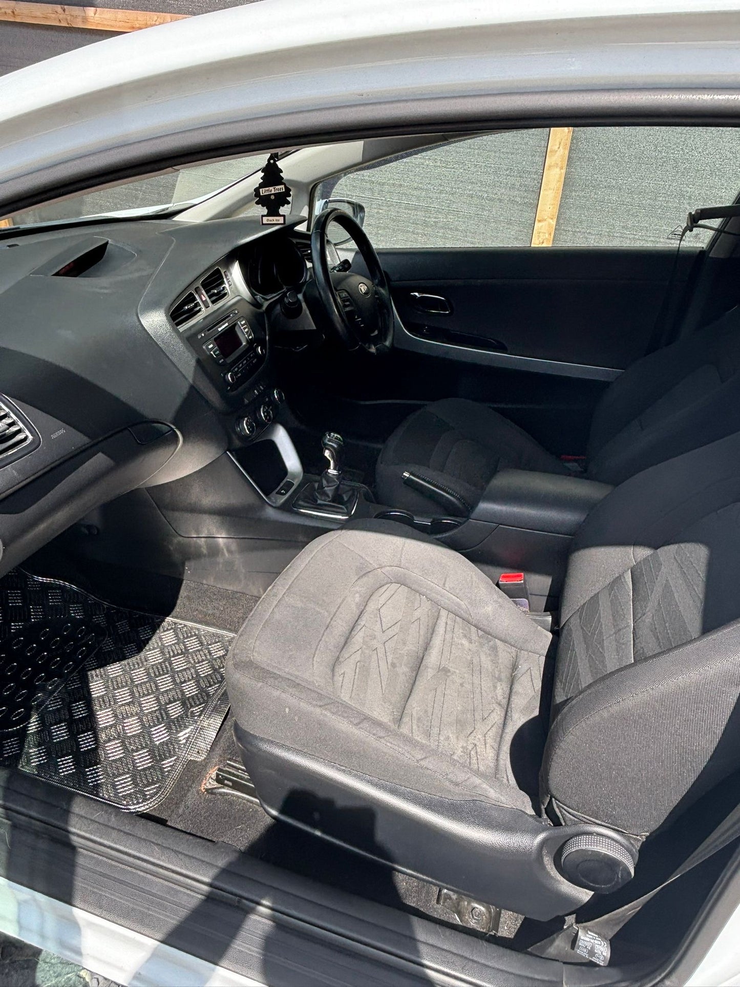 2014 Kia ProCeed
1.4 VR7 Euro 5 3dr