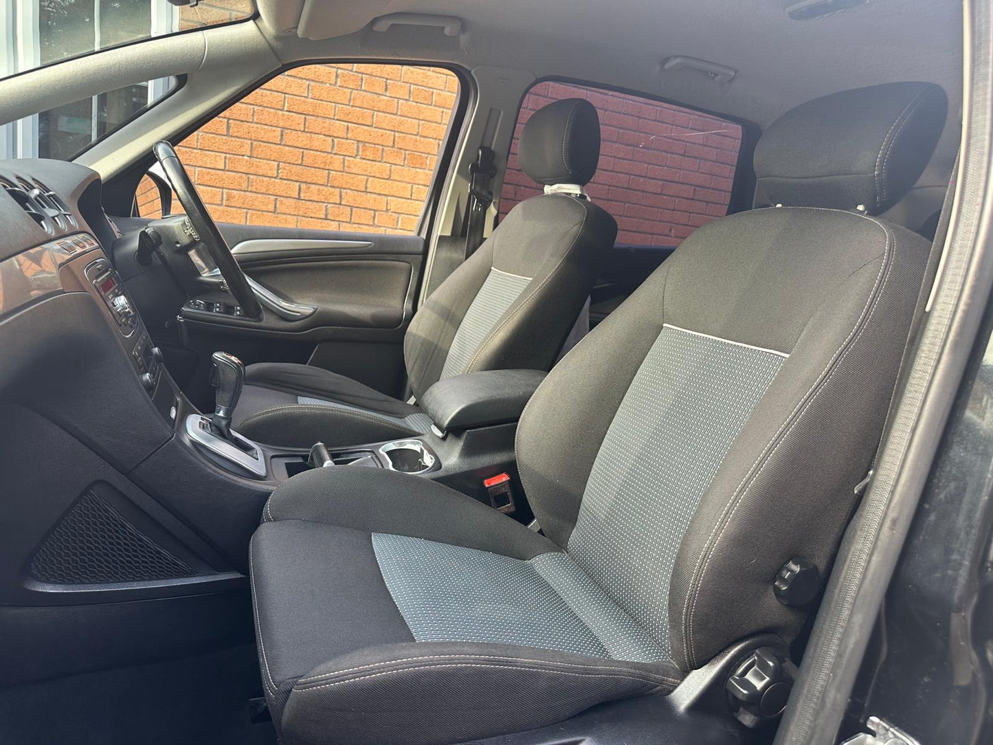 2013 Ford S-Max Zetec 2.0 TDCi Zetec MPV 5dr Diesel Powershift Euro 5 (140 ps) AUTOMATIC