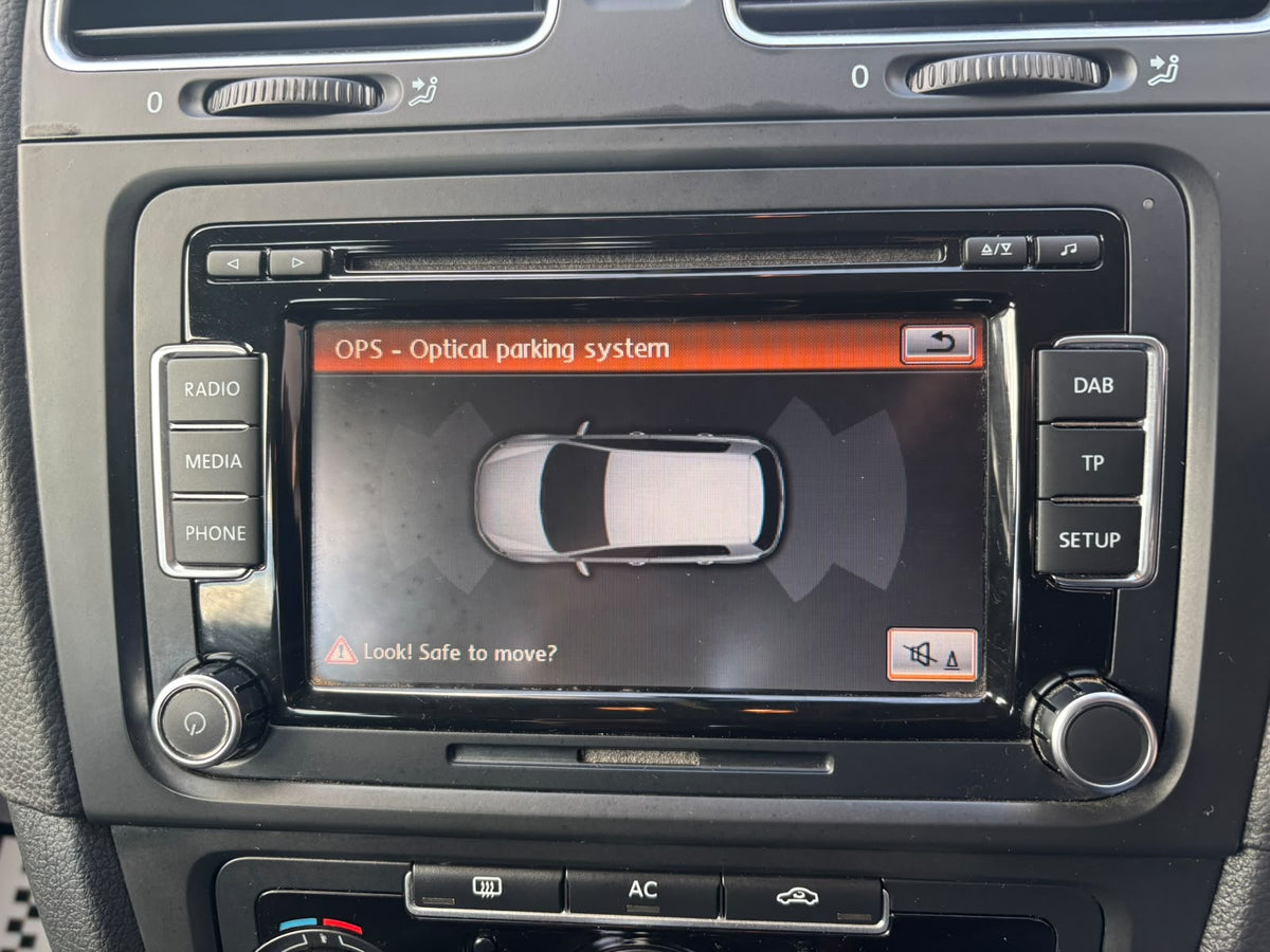 2012 Volkswagen Golf
1.6 TDI Match Euro 5 5dr