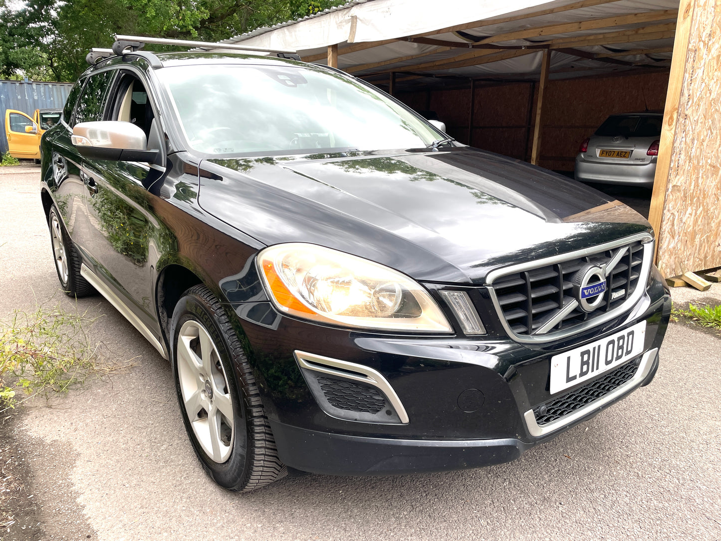 2011 Volvo XC60 R-Design 2.0 D3 R-Design SUV 5dr Diesel Geartronic Euro 5 (163 ps)