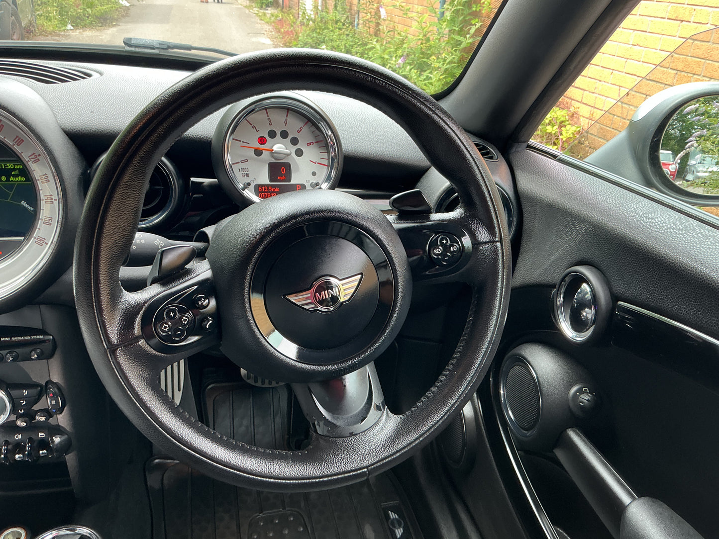 2011 MINI Coupe Cooper SD 
2.0 Cooper SD Coupe 2dr Diesel Auto Euro 5 (143 ps)